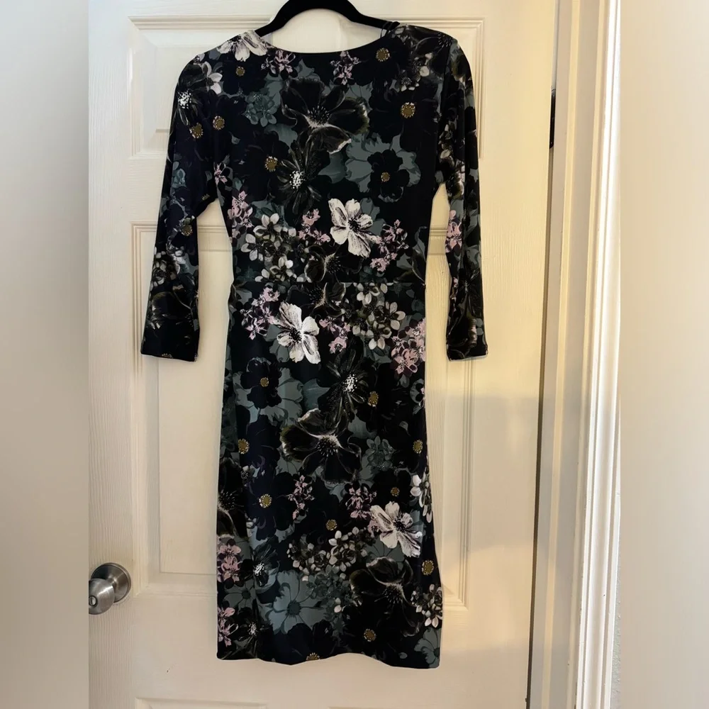 Floral Side Rushed Dress - Picture 3 of 4